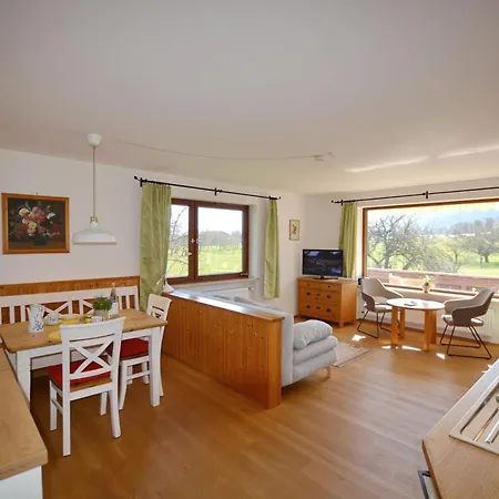 Apartment Bergblick Bernau am Chiemsee